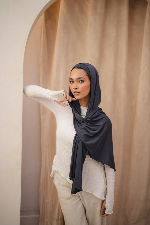 Deep-Grey-Blue Gel with Bandana