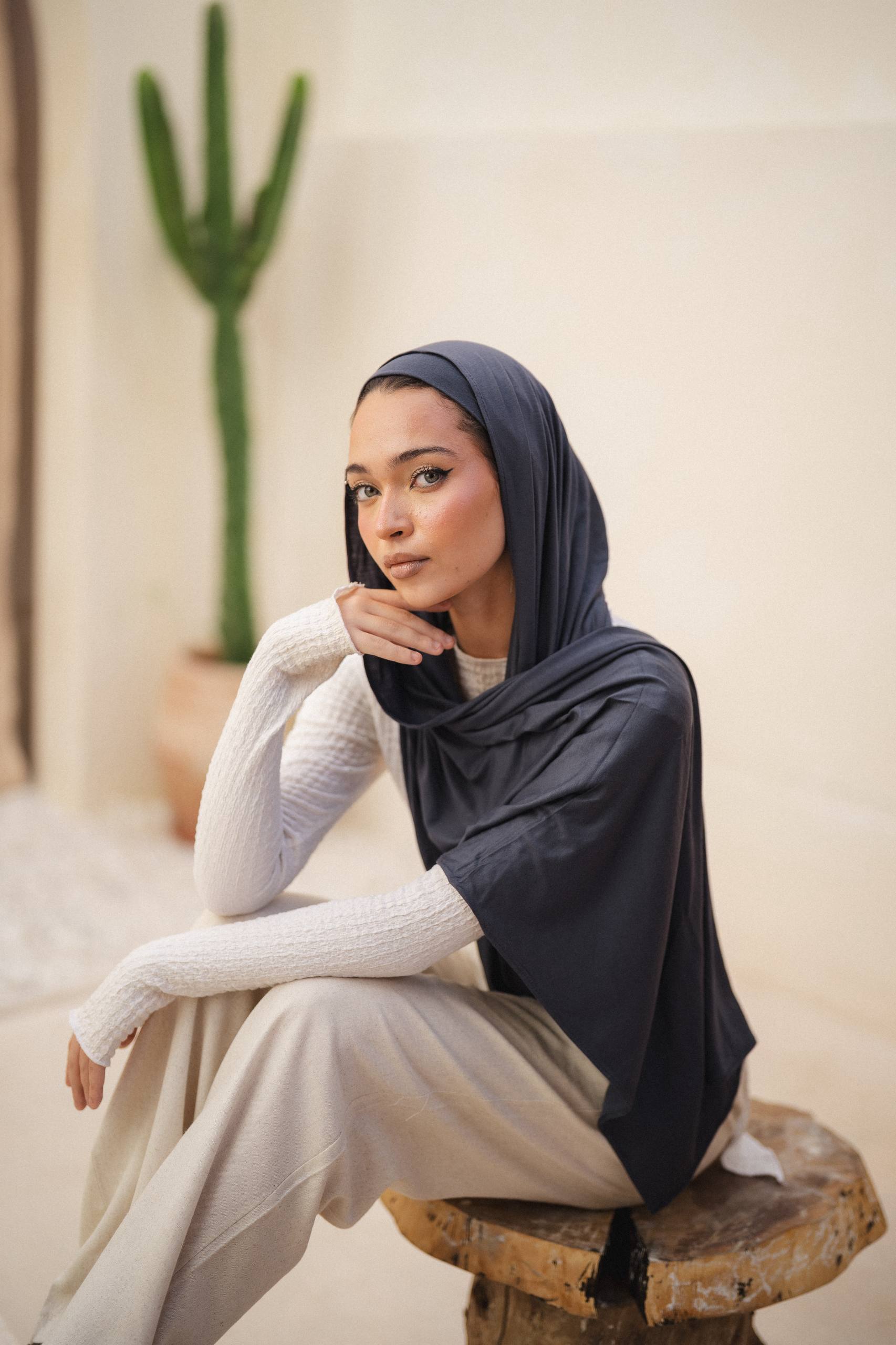 Maroon Gel with Bandana