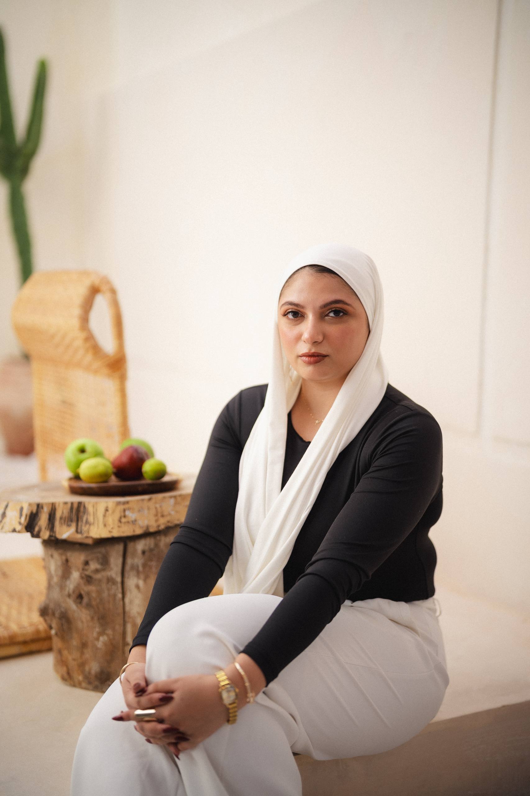 White Gel with Bandana