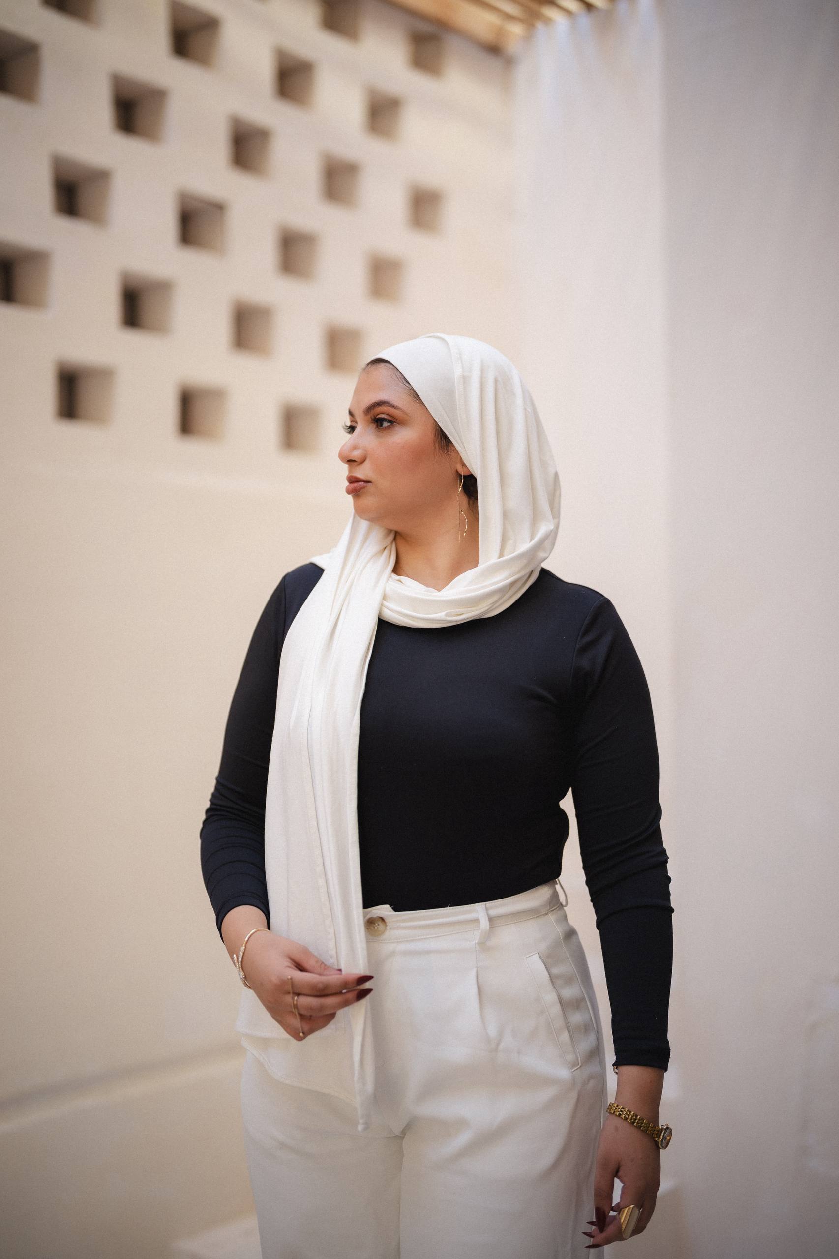 White Gel with Bandana